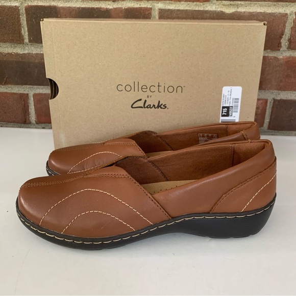 Clarks Womens Cora Meadow Slip On Brown Leather Loafers Flats US 6.5 M - Picture 5 of 10